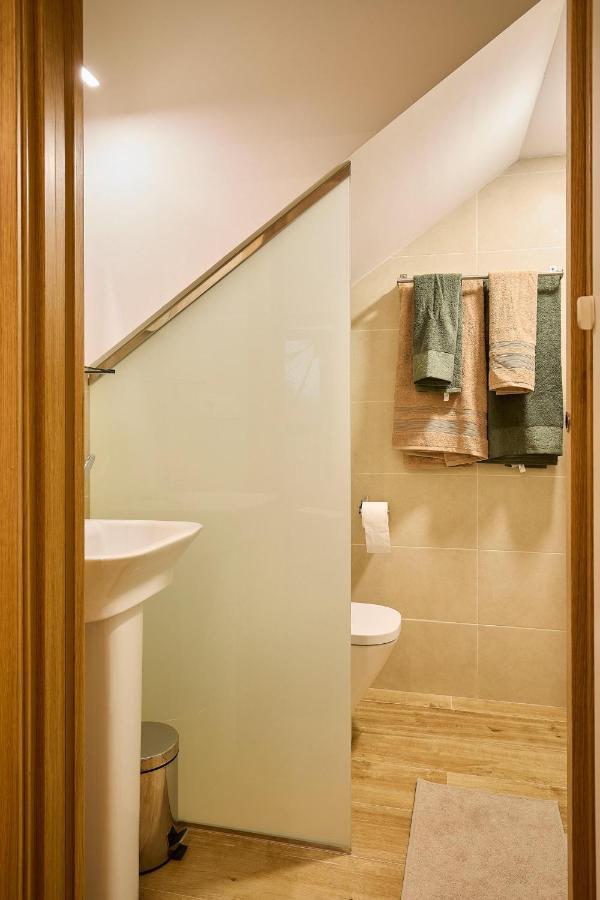 Lagares De Riooja-Brinas Apartment Exterior photo